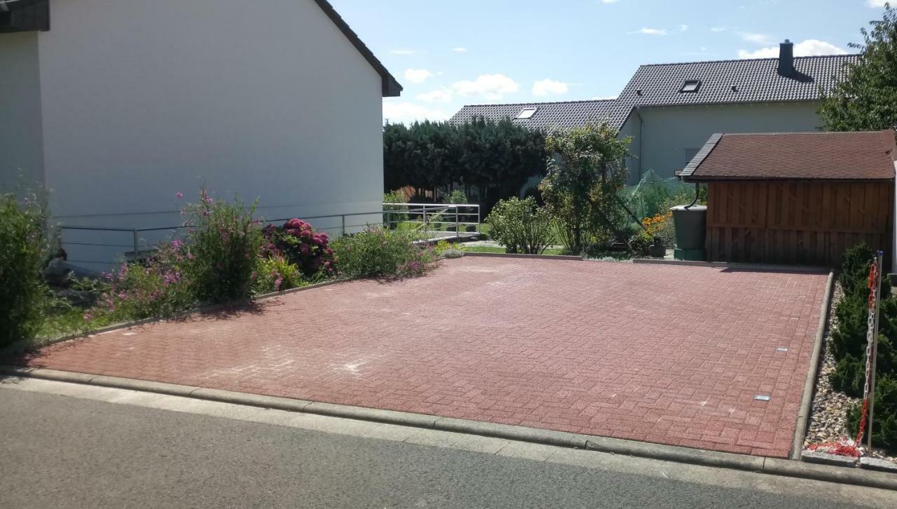 Ferienwohnung Kaiser Wabern Екстериор снимка